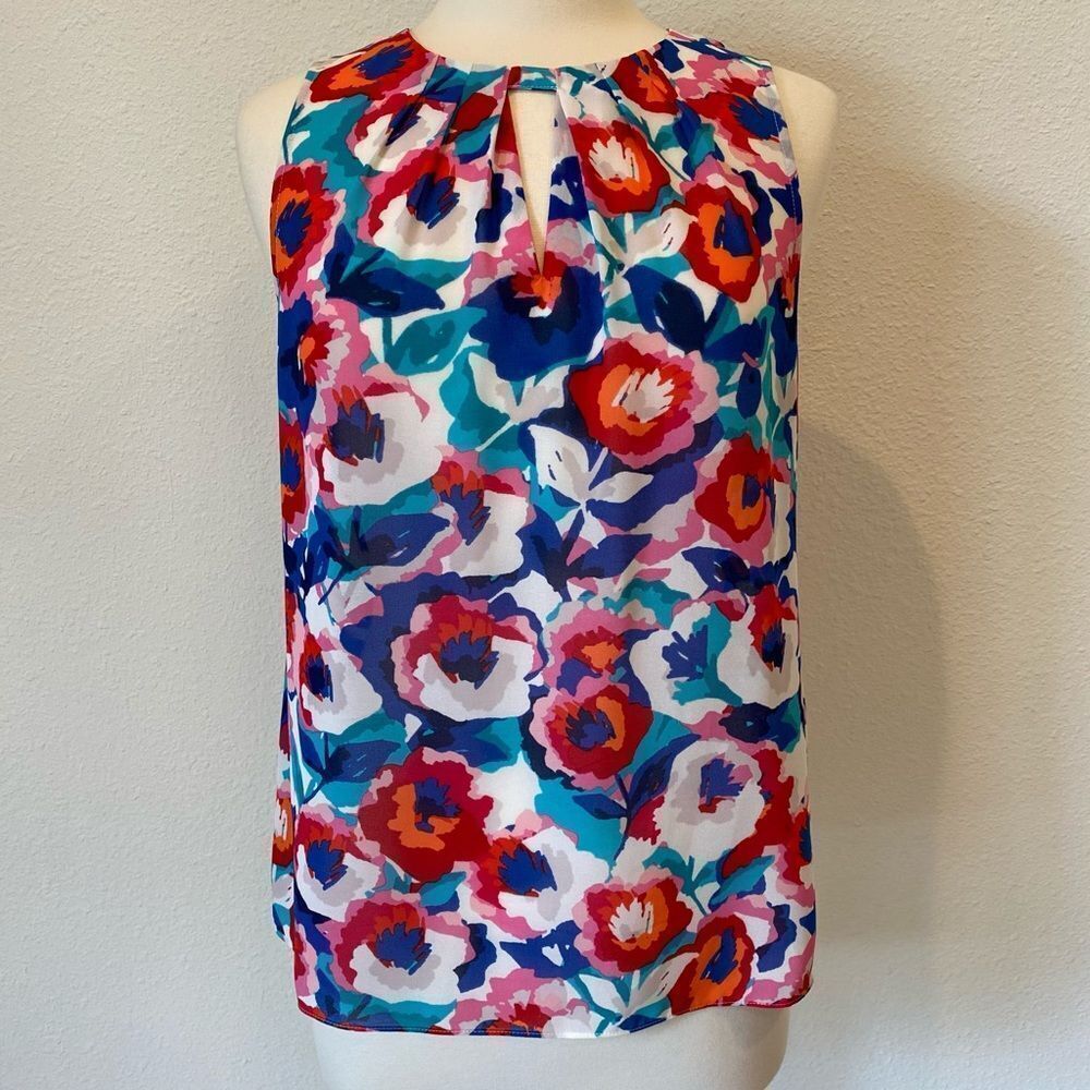 Laundry by Shelli Segal sleeveless floral blouse M
